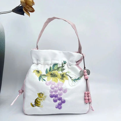 Sac à Main Bourse en Satin Fleuri - Chic et Polyvalent