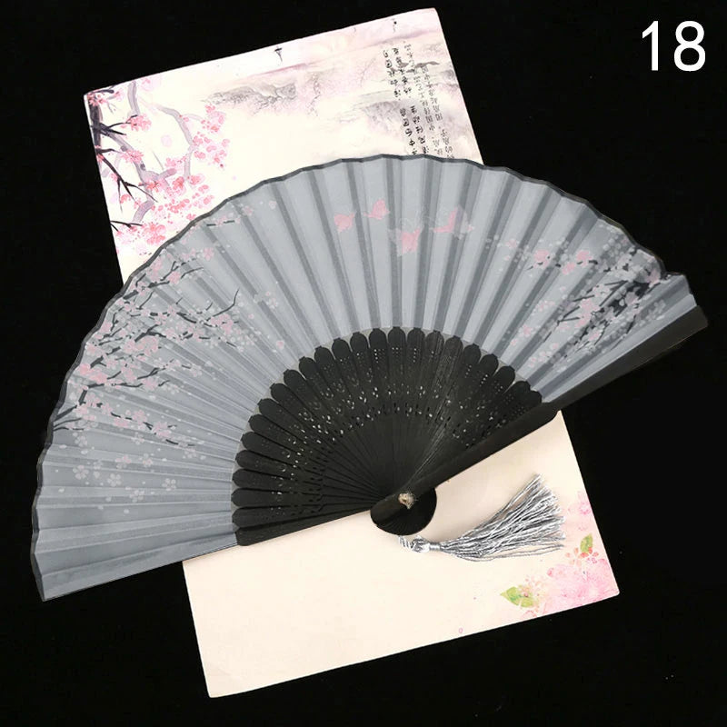 Éventail Pliant Vintage Style Chinois en Soie et Bambou