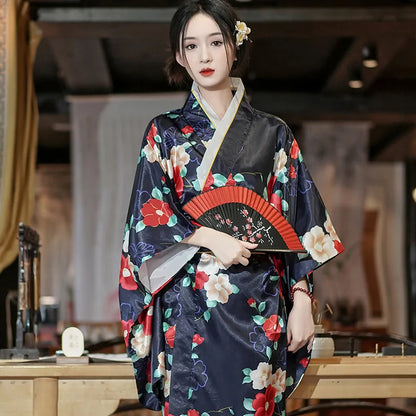 Kimono Femme Traditionnel Japonais en Satin
