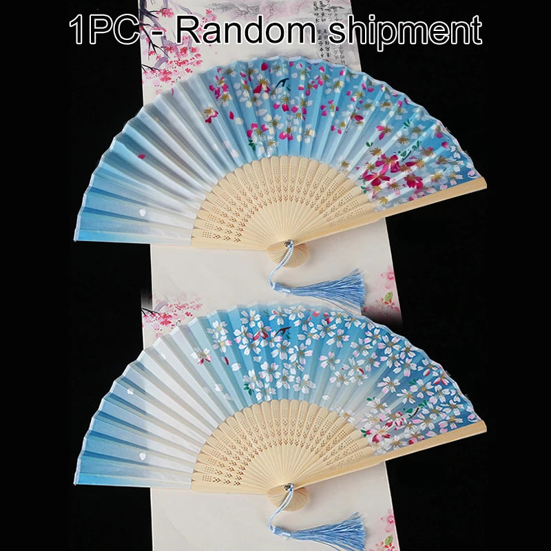 Éventail Pliant Vintage Style Chinois en Soie et Bambou
