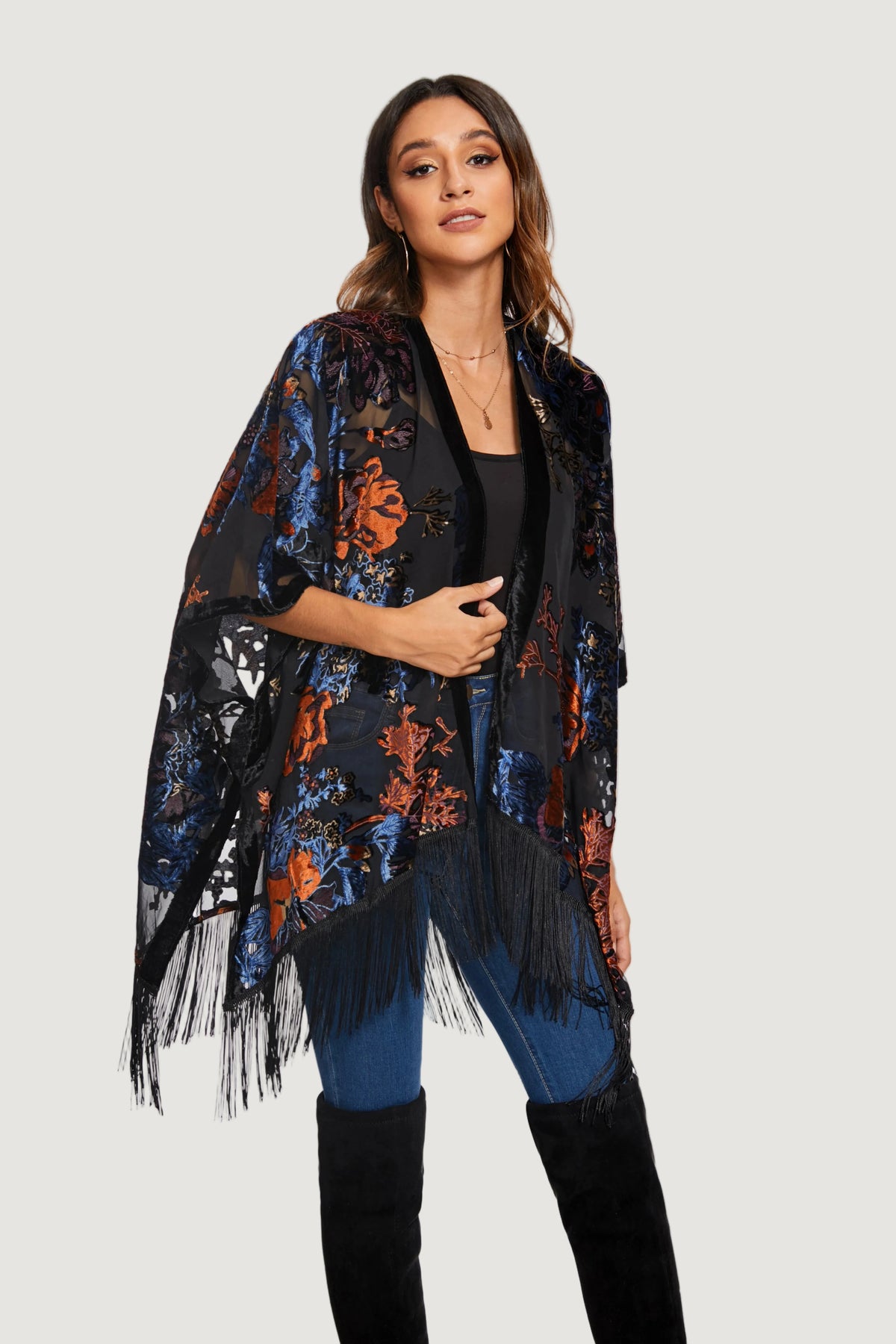 Kimono Court Fleuri en Dentelle et Velours pour Femme
