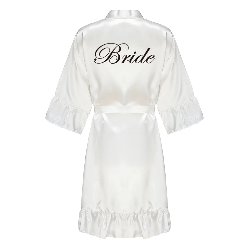 Kimono Mi-long Satiné pour Mariée - Élégance et Confort