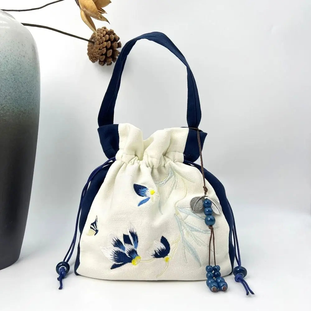 Sac à Main Bourse en Satin Fleuri - Chic et Polyvalent