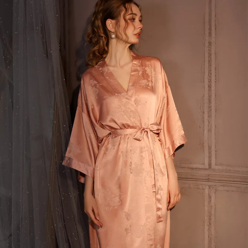 Kimono Long Fleuri Femme en Satin Doux et Léger