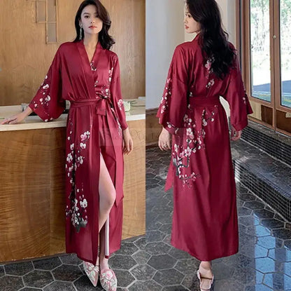Kimono Long Satiné Fleuri Femme - Confort & Élégance