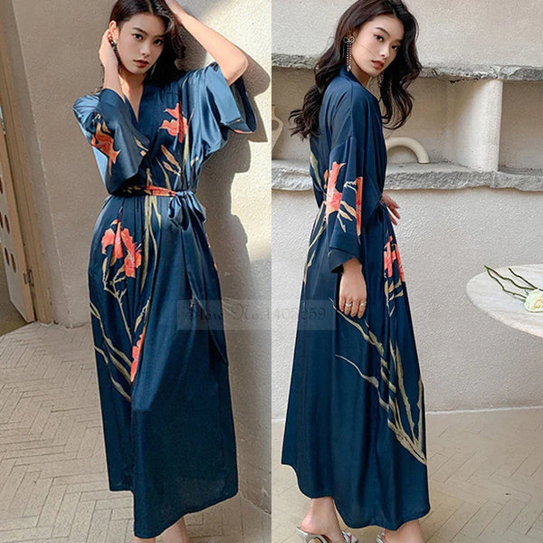 Kimono Long Satin Fleuri Femme - Robe de Chambre Confortable et Élégante