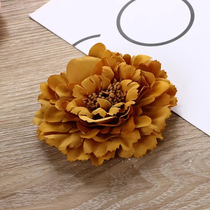 Pince à Cheveux Fleur Rose Satinée pour Femme - Accessoire Élégant