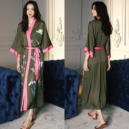 Kimono Long Fleuri en Satin pour Femme - Style Vintage et Confortable