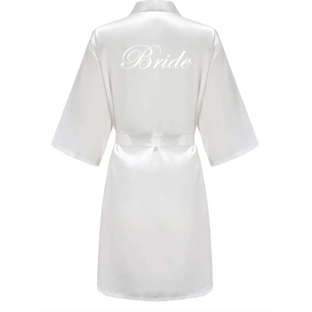 Kimono Mi-long Mariée en Satin Élégant - blanc ou vert