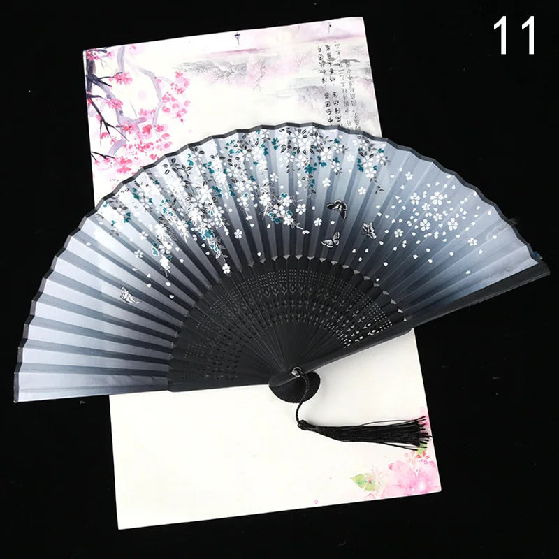 Éventail Pliant Vintage Style Chinois en Soie et Bambou