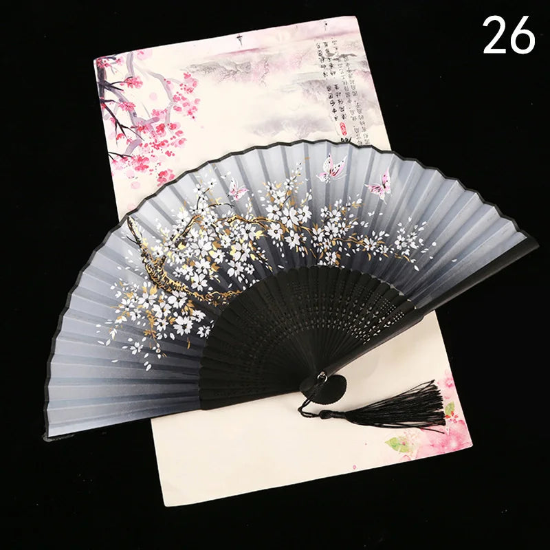 Éventail Pliant Vintage Style Chinois en Soie et Bambou