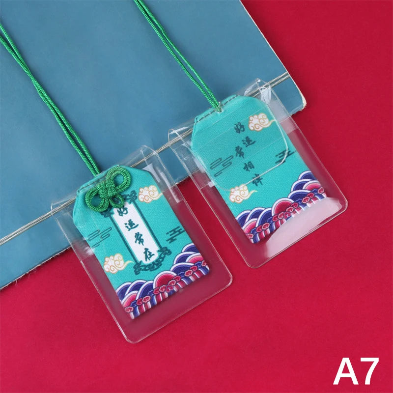 Pochette Porte-Bonheur Japonaise - Charme de Protection et Chance