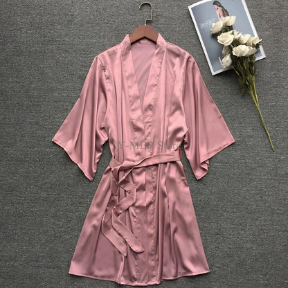 Kimono Mi-long en Satin pour Femme - Style Élégant et Léger