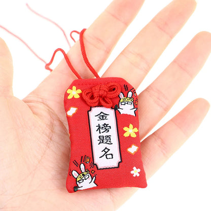 Pochette Porte-Bonheur Japonaise - Charme de Protection et Chance