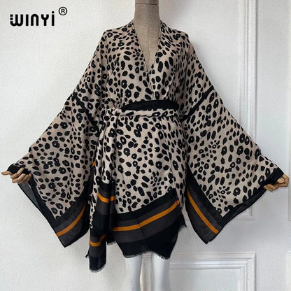 Kimono Mi-long Imprimé Léopard Femme - Style Bohème Chic