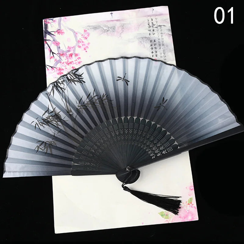 Éventail Pliant Vintage Style Chinois en Soie et Bambou