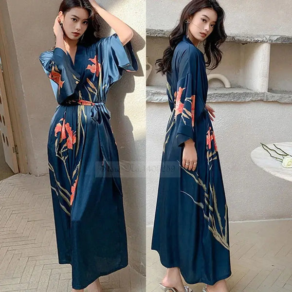 Kimono Long Satiné Fleuri Femme - Confort & Élégance