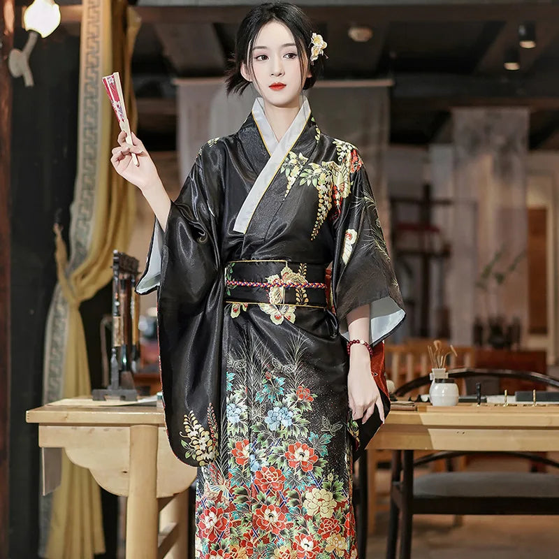 Kimono Femme Traditionnel Satiné Long