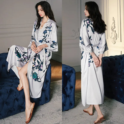 Kimono Long Fleuri en Satin pour Femme - Confort & Élégance