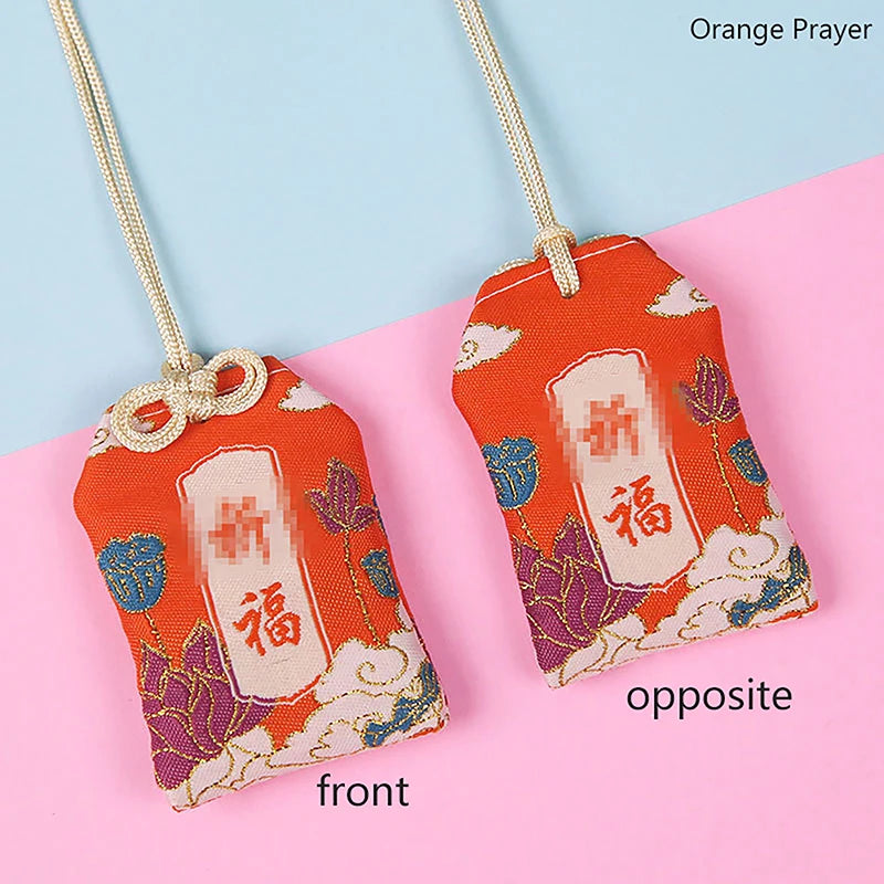 Pochette Porte-Bonheur Japonaise - Charme de Protection et Chance