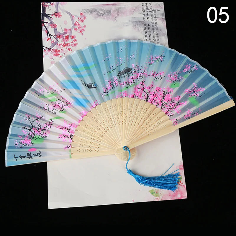 Éventail Pliant Vintage Style Chinois en Soie et Bambou