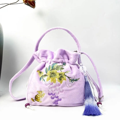 Sac à Main Bourse en Satin Fleuri - Chic et Polyvalent