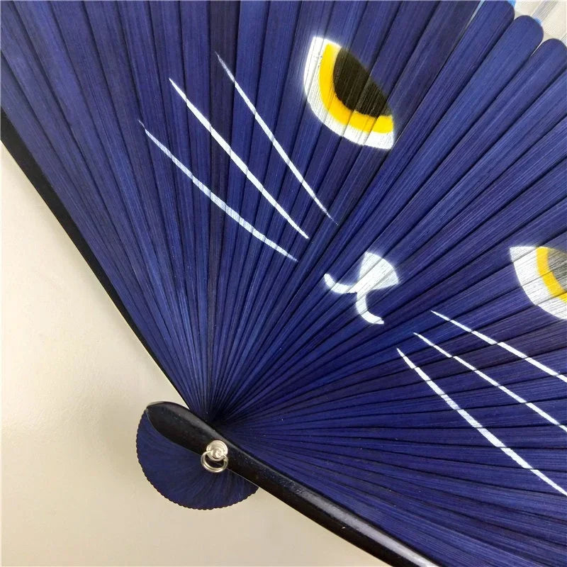 Éventail Pliant en Bambou Motif Chat - Style Japonais, Décoratif et Portable