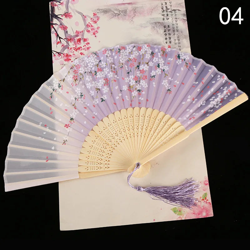 Éventail Pliant Vintage Style Chinois en Soie et Bambou