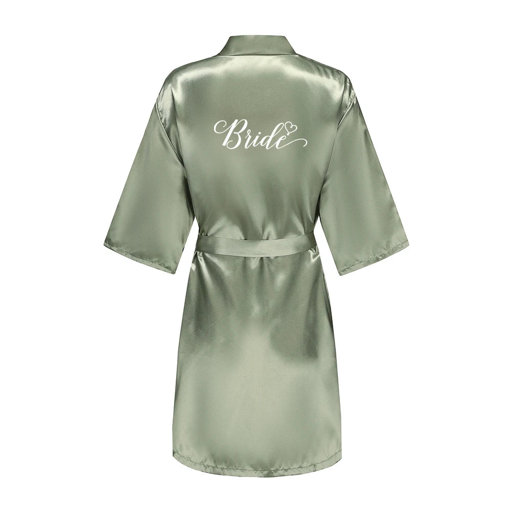 Kimono Mi-long Mariée en Satin Élégant - blanc ou vert