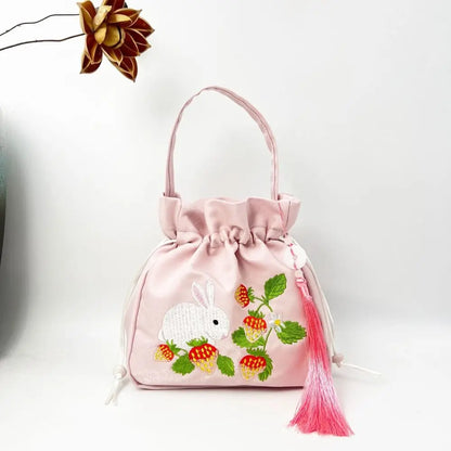 Sac à Main Bourse en Satin Fleuri - Chic et Polyvalent