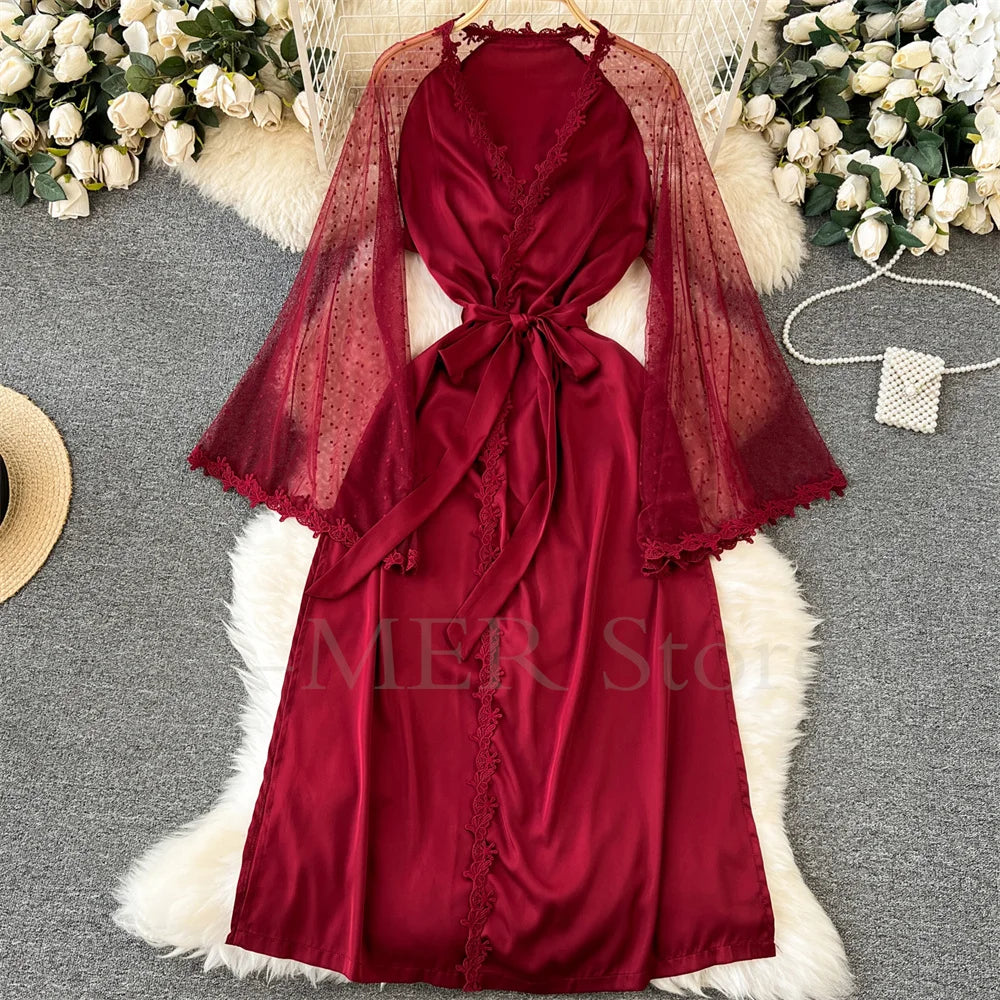 Kimono Mi-long en Satin pour Femme - Confort et Élégance