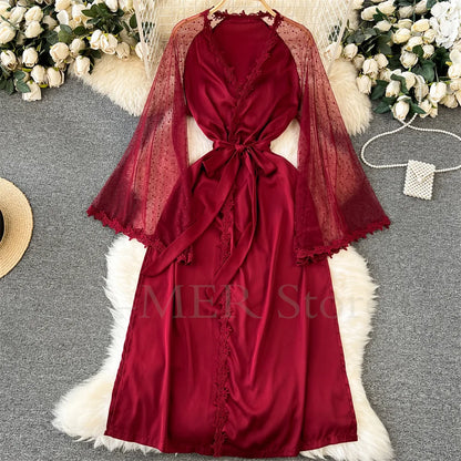 Kimono Mi-long en Satin pour Femme - Confort et Élégance