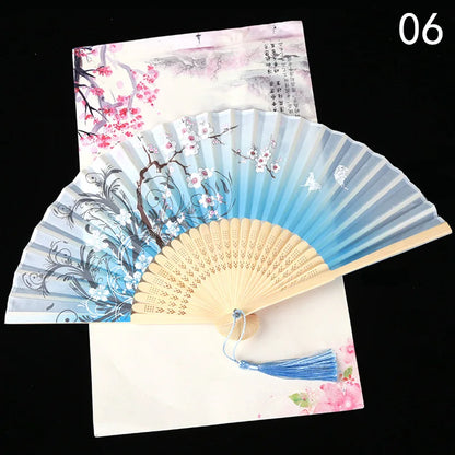 Éventail Pliant Vintage Style Chinois en Soie et Bambou