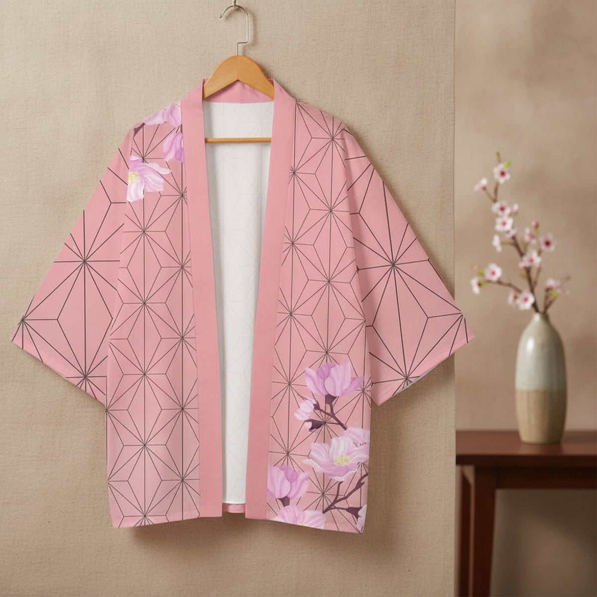 Kimono Court Polyester Style Asiatique "Rose Géométrique"