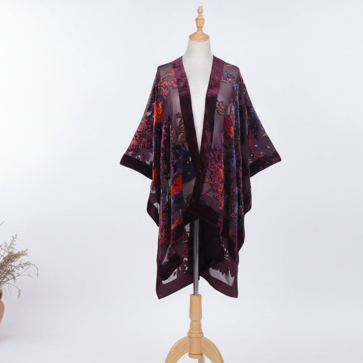 Kimono Court Fleuri Femme en Nylon et Velours - Style National