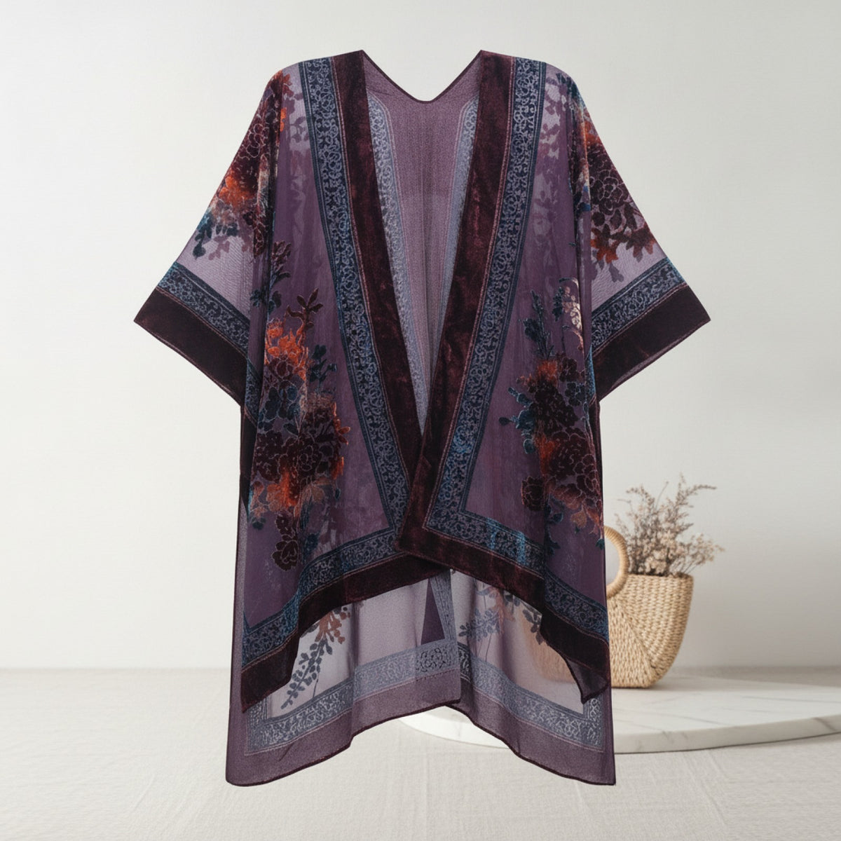 Kimono Court Fleuri en Nylon et Velours pour Femme - Style National