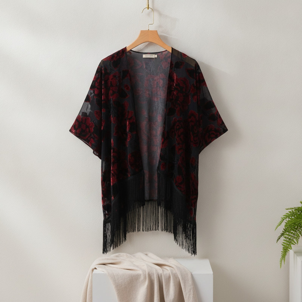 Kimono Court Fleuri Femme en Nylon et Velours - Style National