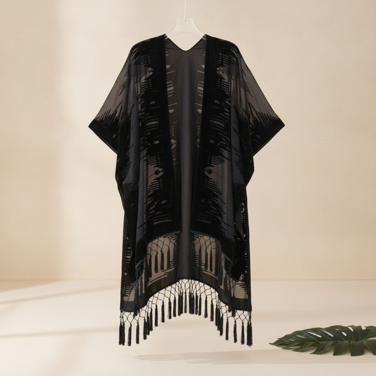 Kimono Court Fleuri en Nylon et Velours - WeHello