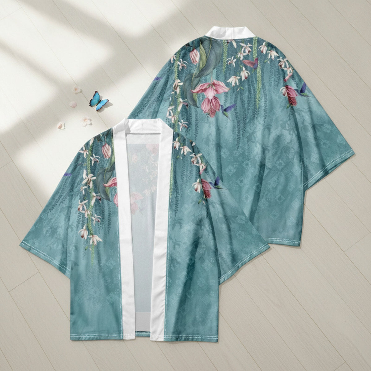 Kimono Court Femme Style Sakura & Papillon - Polyester Léger et Respirant