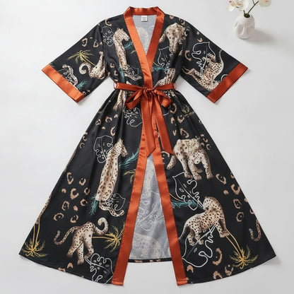 Kimono Long Satiné Noir Fleuri Femme - Confort & Élégance