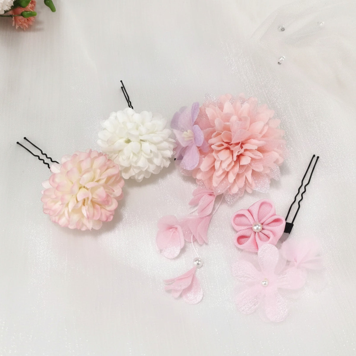 Pince à Cheveux Fleur Élégante en Polyester - Accessoire de Mode pour Adultes et Filles